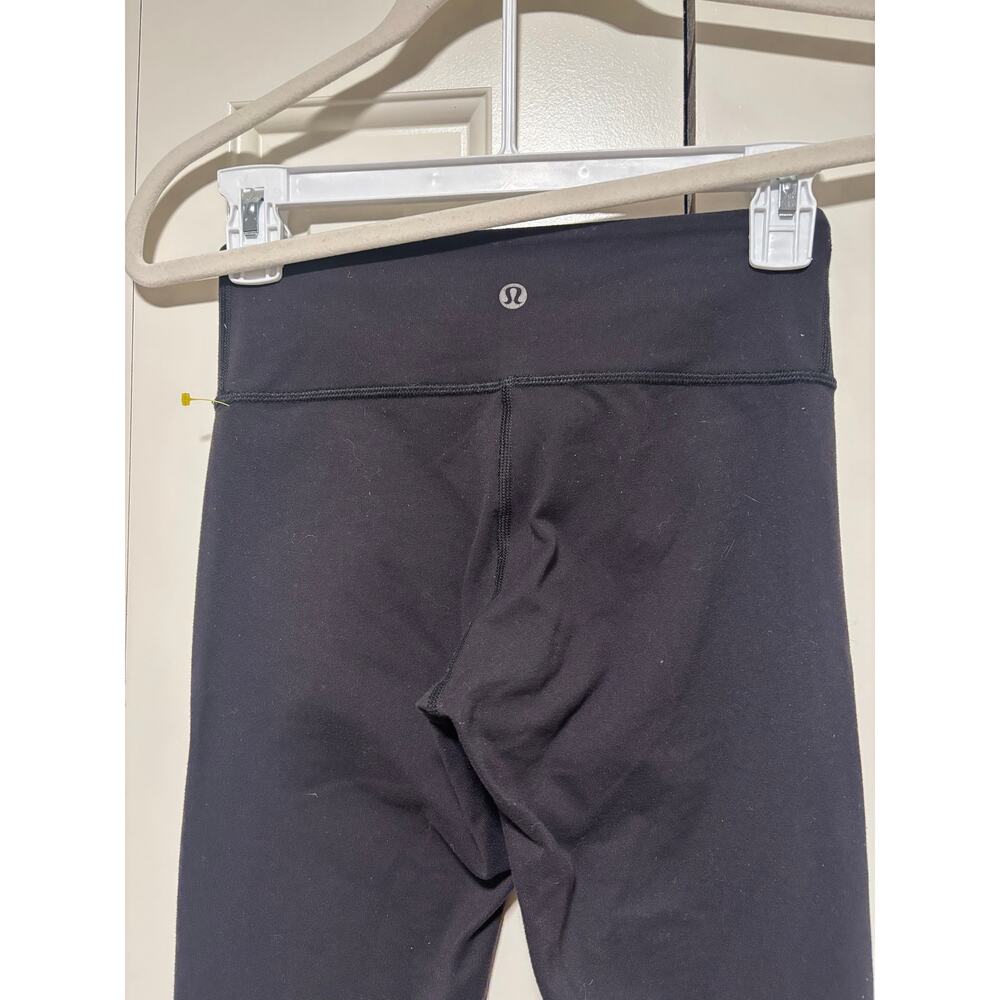 Lululemon Black High-Rise Leggings Size 0-2 - Picture 7 of 9